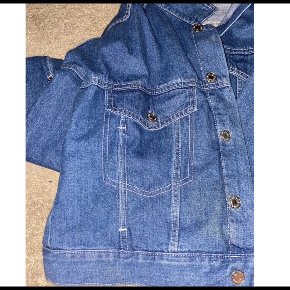 H&M Cropped Jean Jacket